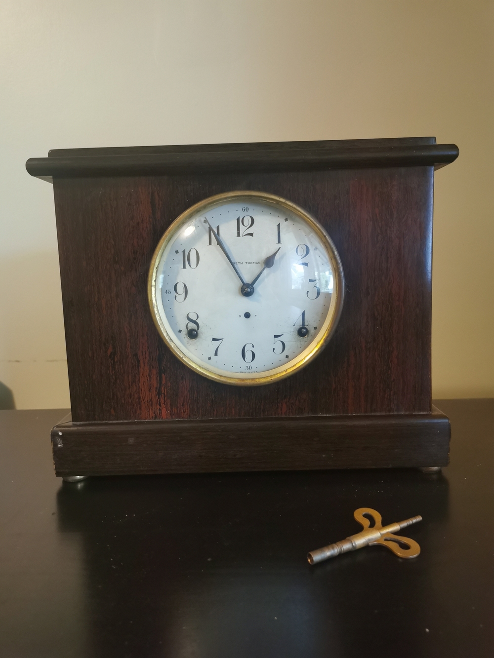 Antique Seth Thomas Shelf Mantle Clock W/Key Working